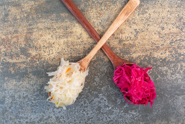 Potrebujemo več mlečno-kislinsko fermentiranih živil. Potrebujemo več mlečno-kislinsko fermentiranih živil.